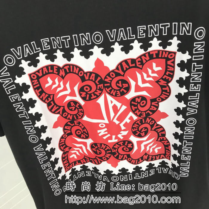Valentino 華倫天奴 19ss早春新款 官網同步發售 蝴蝶圖騰印花短袖 定制精梳棉面料 男女同款 ydi2382